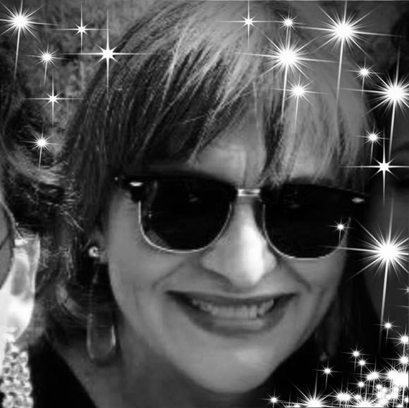 Poshmark profile picture for @doris